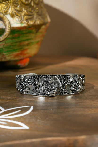 Men's Oxidised Silver Mahakal Bracelet - Lord Shiva Inspired Spiritual Wristwear